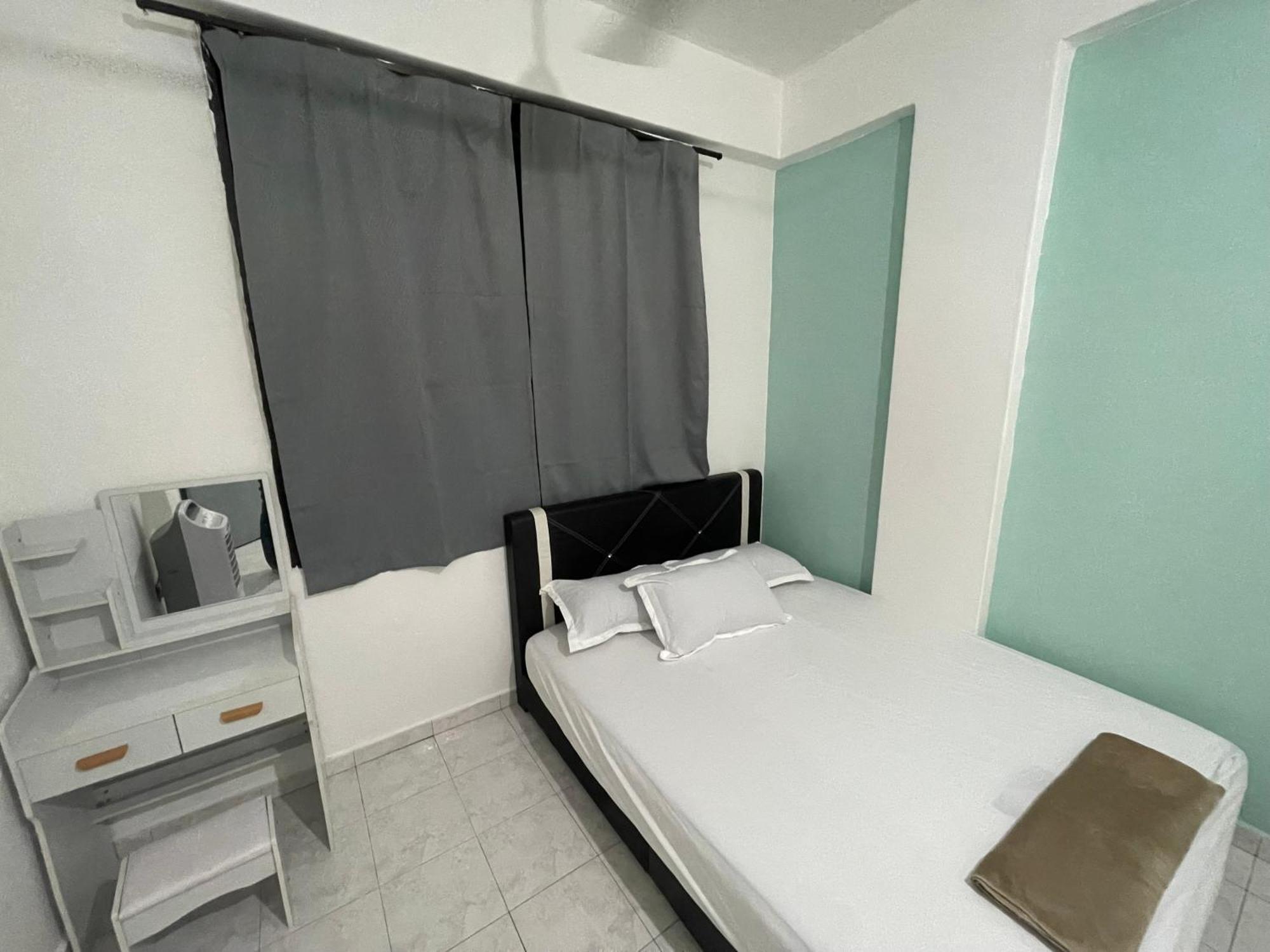 Blissful Breeze 4 Rooms & Netflix By Ezyroom Melaka Ayer Keroh Exterior photo